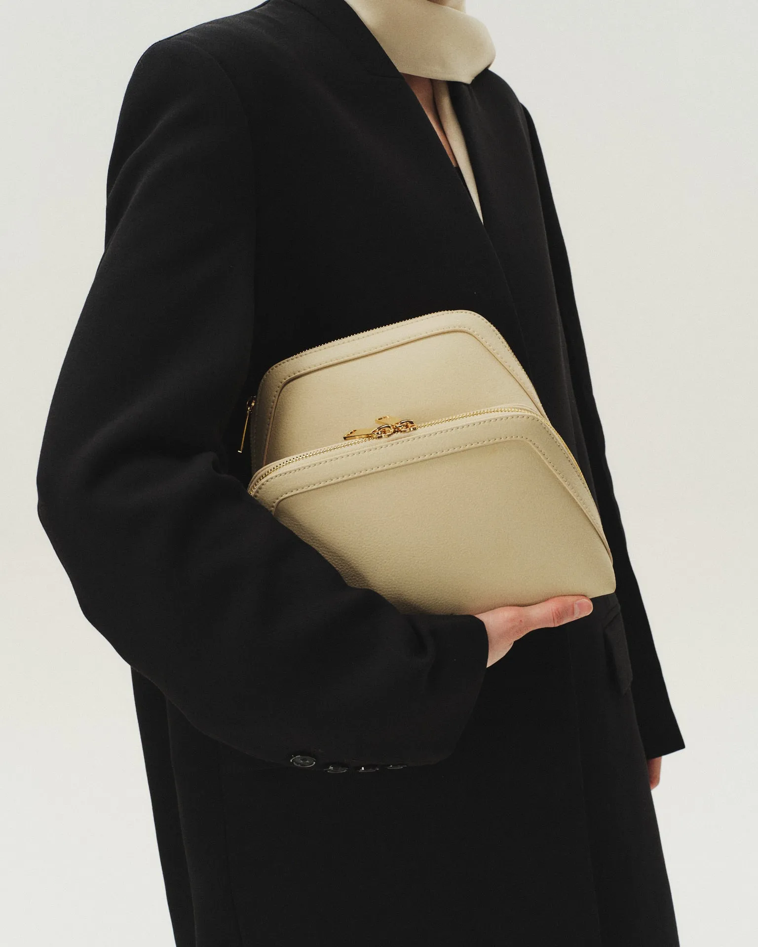 Travel Pouch 10 Black