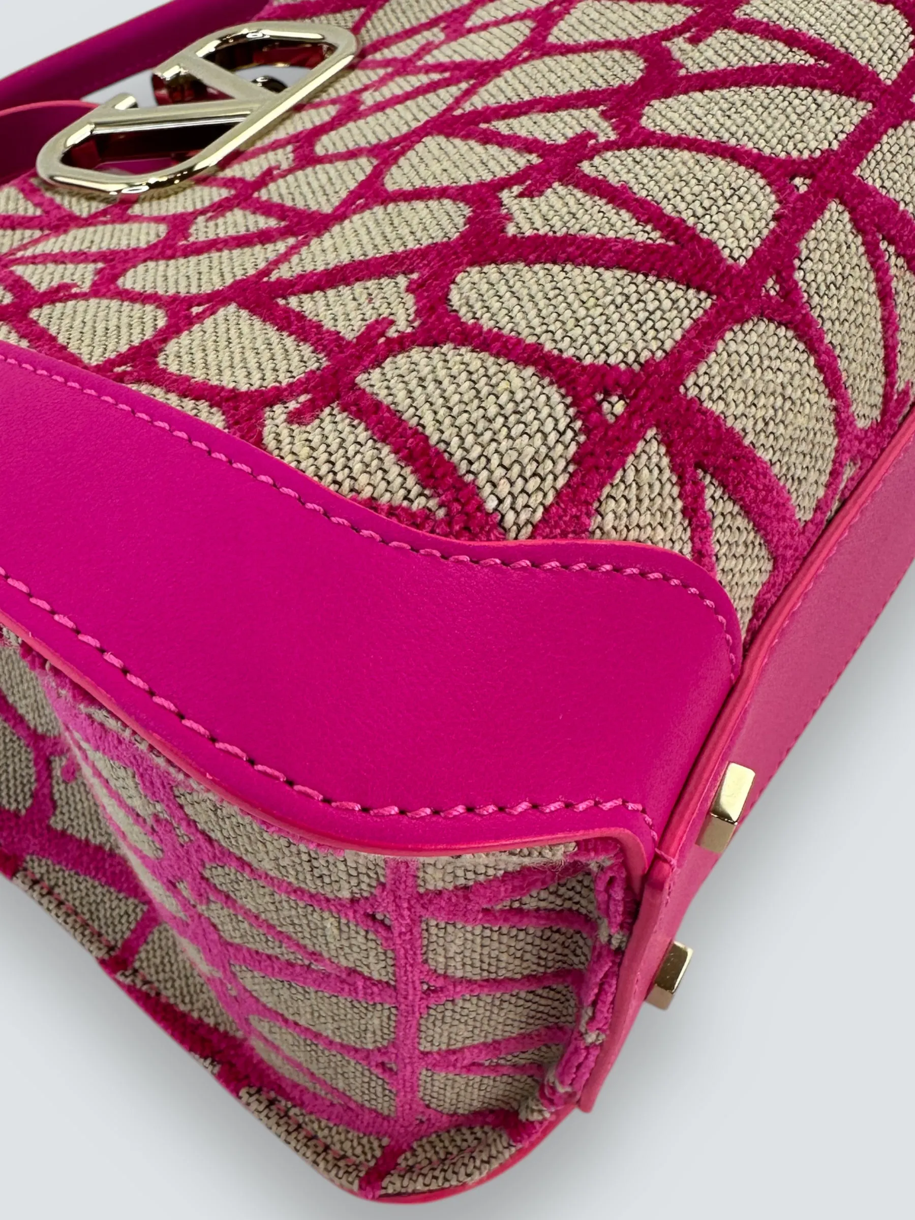 Valentino Garavani VLogo Small Tote Pink Bag
