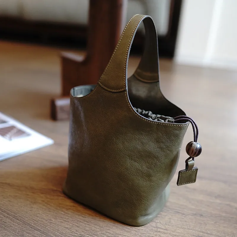 Vintage Black Leather Small Bucket Handbag Women Handmade Small Barrel Bag for Women