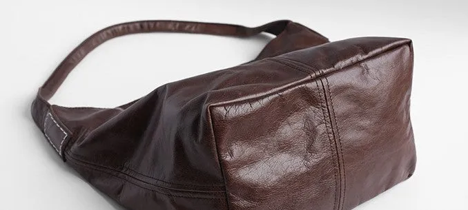 Vintage LEATHER WOMENs Large Bucket SHOULDER BAG Barrel Purse FOR WOMEN