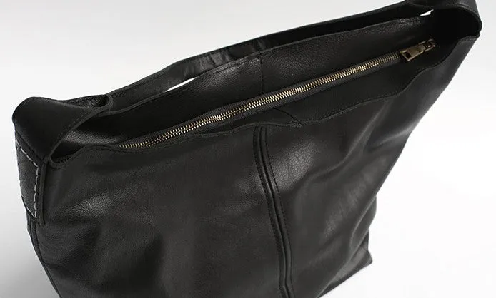 Vintage LEATHER WOMENs Large Bucket SHOULDER BAG Barrel Purse FOR WOMEN