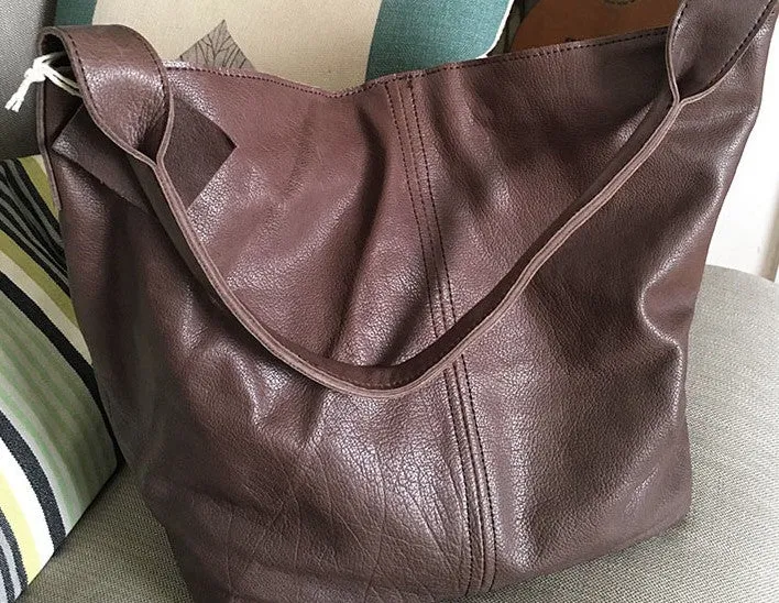 Vintage LEATHER WOMENs Large Bucket SHOULDER BAG Barrel Purse FOR WOMEN