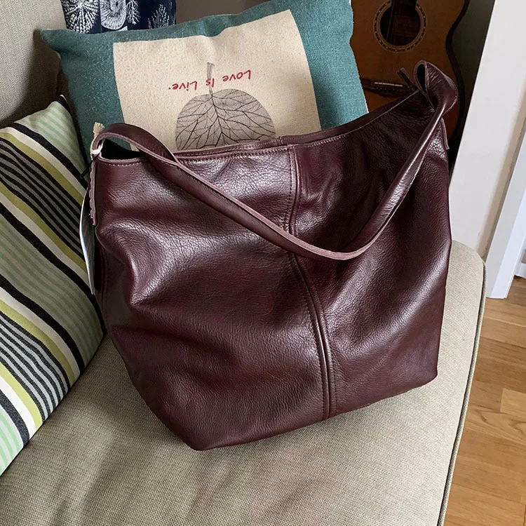 Vintage LEATHER WOMENs Large Bucket SHOULDER BAG Barrel Purse FOR WOMEN