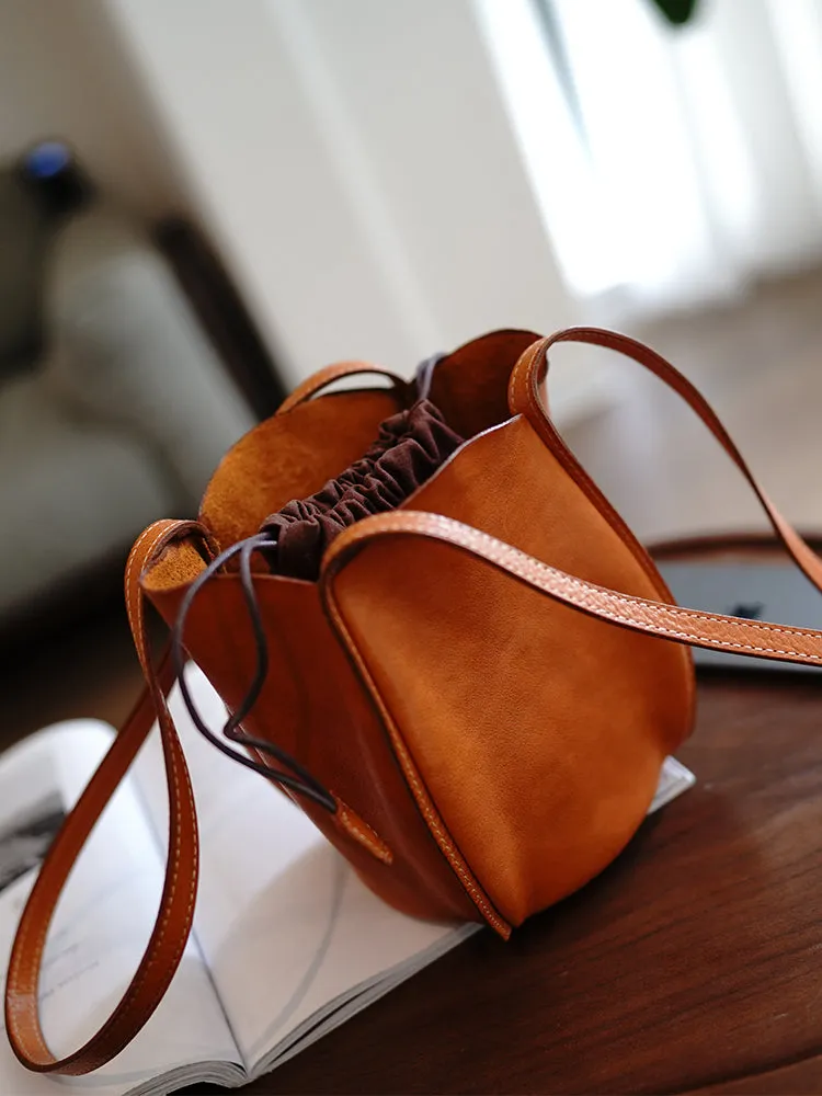 Vintage Womens Black Leather Small Bucket Shoulder Bag Flower Bud Bucket Purse for Women
