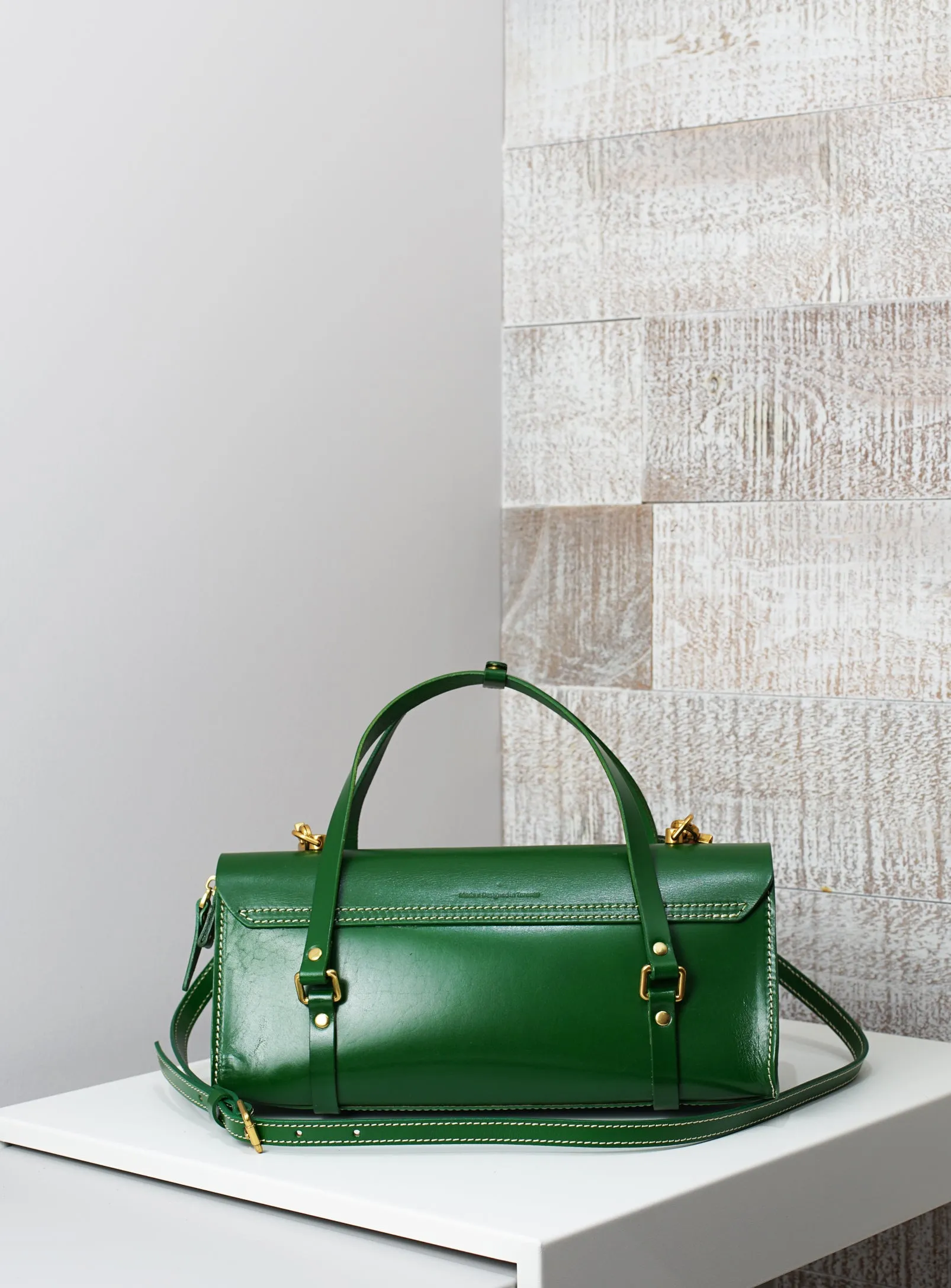 Vive 2.0 Classic Baguette Satchel- Hunter Green