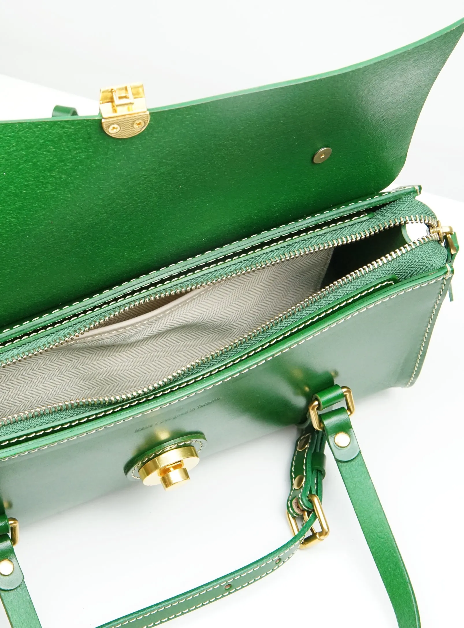 Vive 2.0 Classic Baguette Satchel- Hunter Green