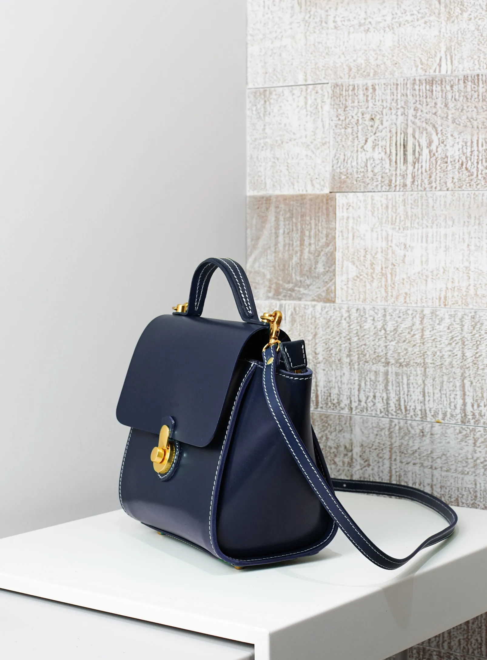 Vive 2.0 Classic Top Handle Satchel - Midnight