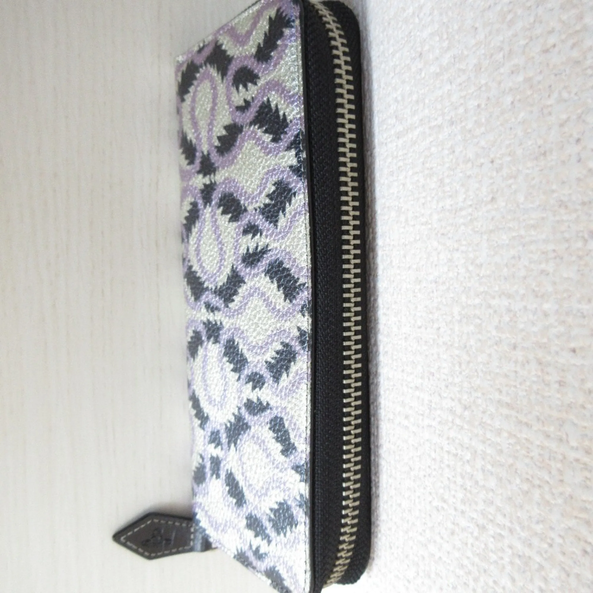 Vivienne Westwood  Long Wallet (Bi-Fold) (Pre-Owned)
